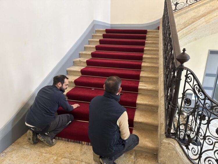 Un tapis pour sécuriser l'accueil de la mairie