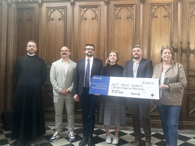 Remise de chèque en Salle des Illustres&nbsp;: l’alliance réussie du mécénat et de la passion